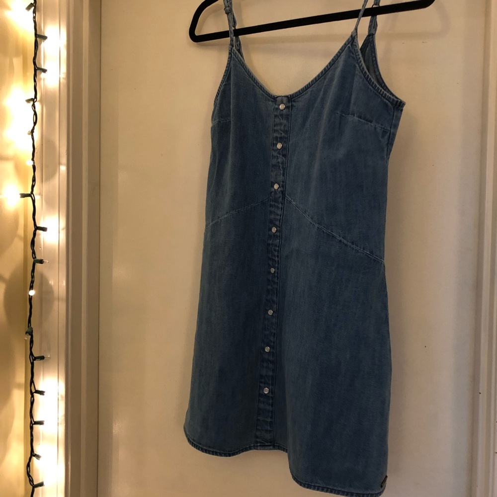 cute element jean dress!